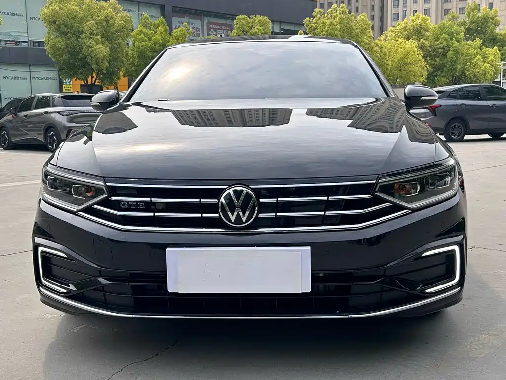 Volkswagen Magotan GTE 2022 GTE Luxury 2023 - thumbnail 2