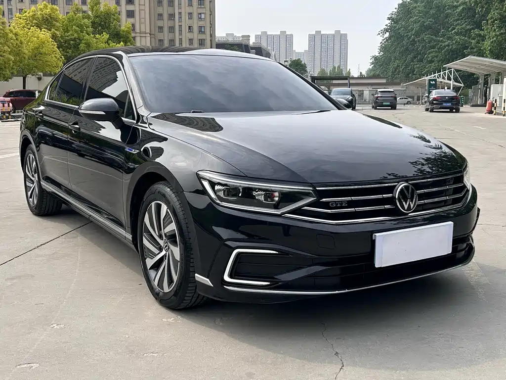 Volkswagen Magotan GTE 2022 GTE Luxury 2023 - thumbnail 3