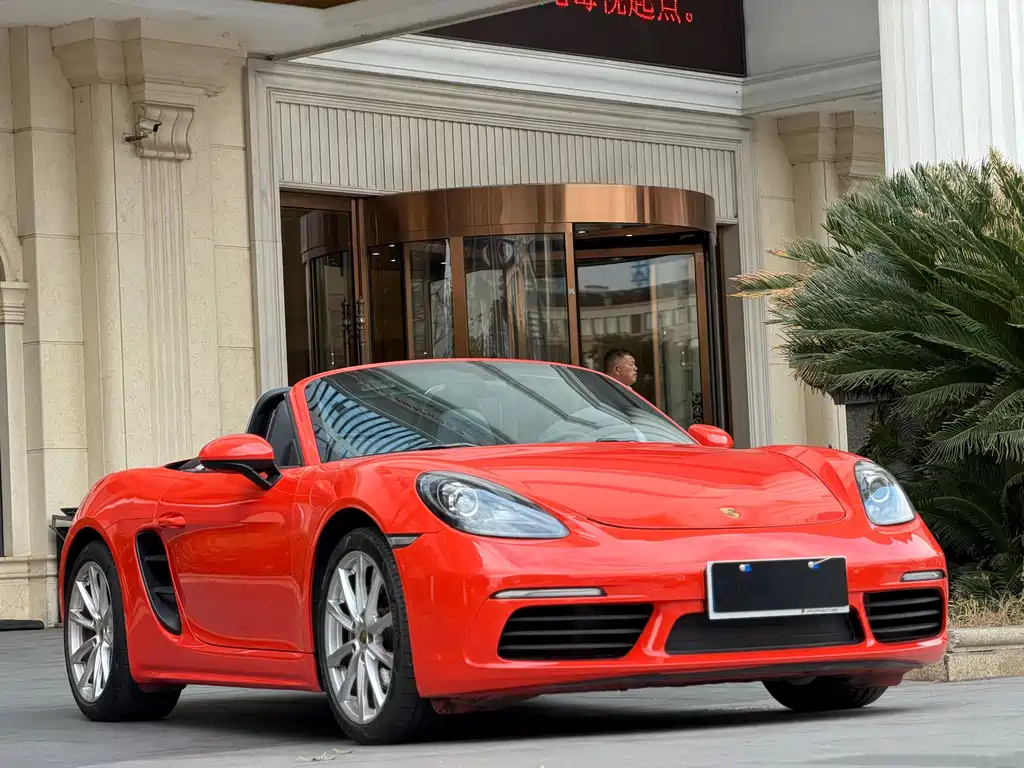 Porsche Porsche 718 Boxster 2.0T 2019 - thumbnail 2