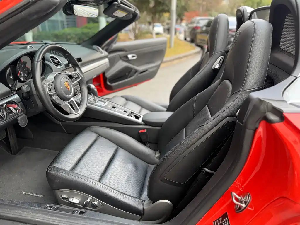 Porsche Porsche 718 Boxster 2.0T 2019 - thumbnail 5