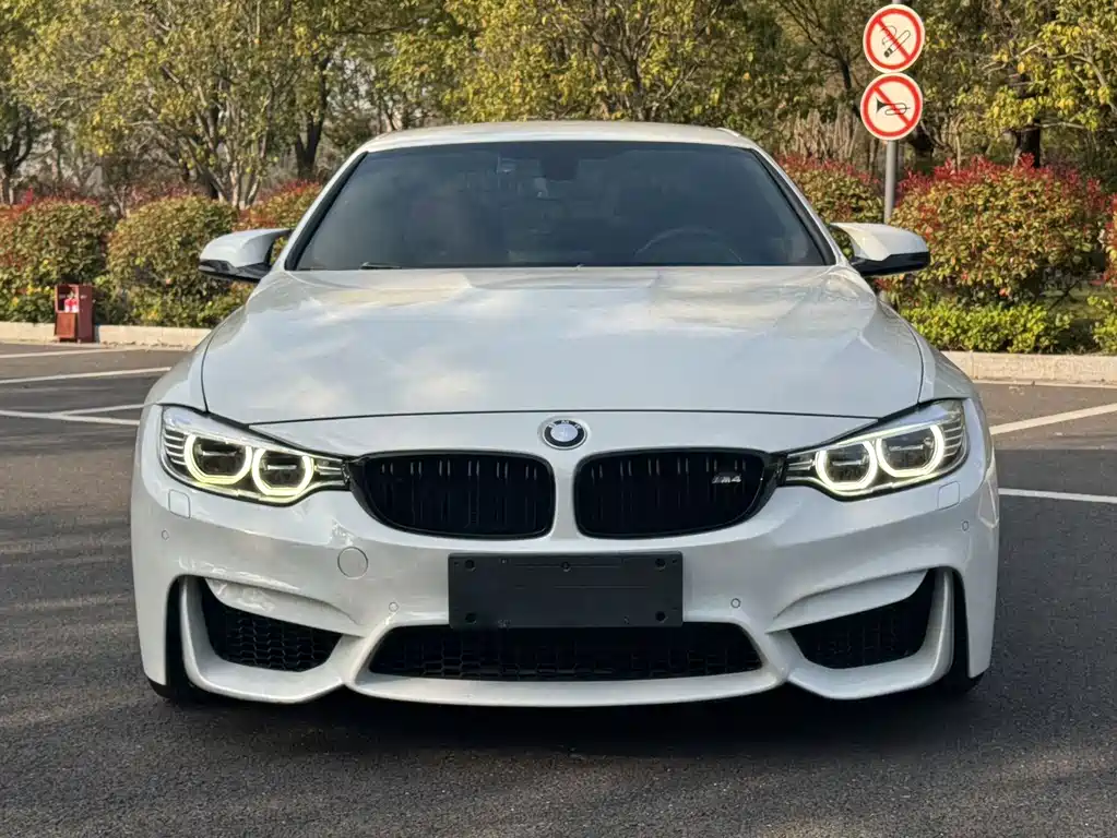 BMW BMW M4 Convertible 2015 - thumbnail 2