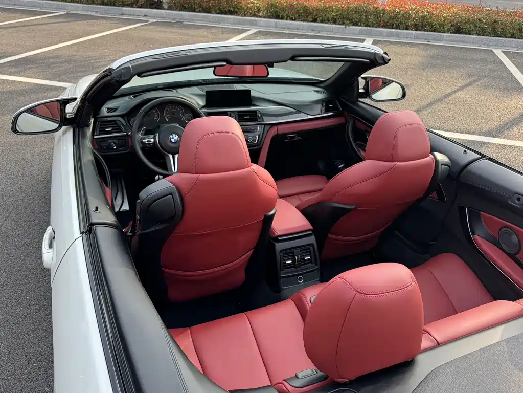 BMW BMW M4 Convertible 2015 - thumbnail 12