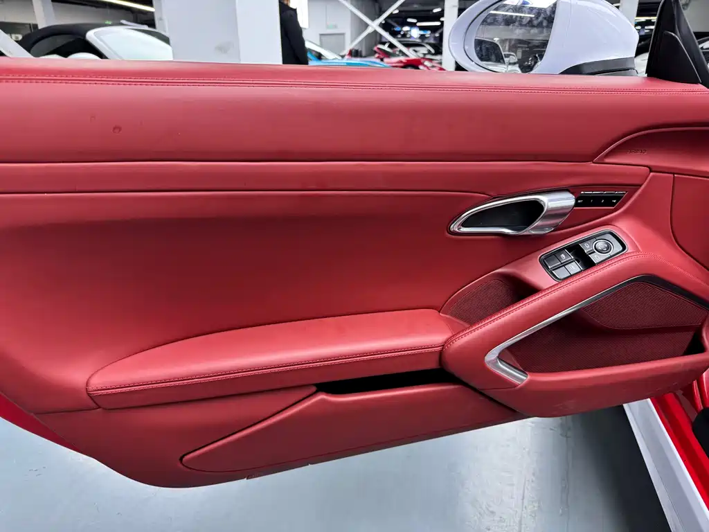Porsche Porsche 718 Boxster 2.0T 2018 - thumbnail 4