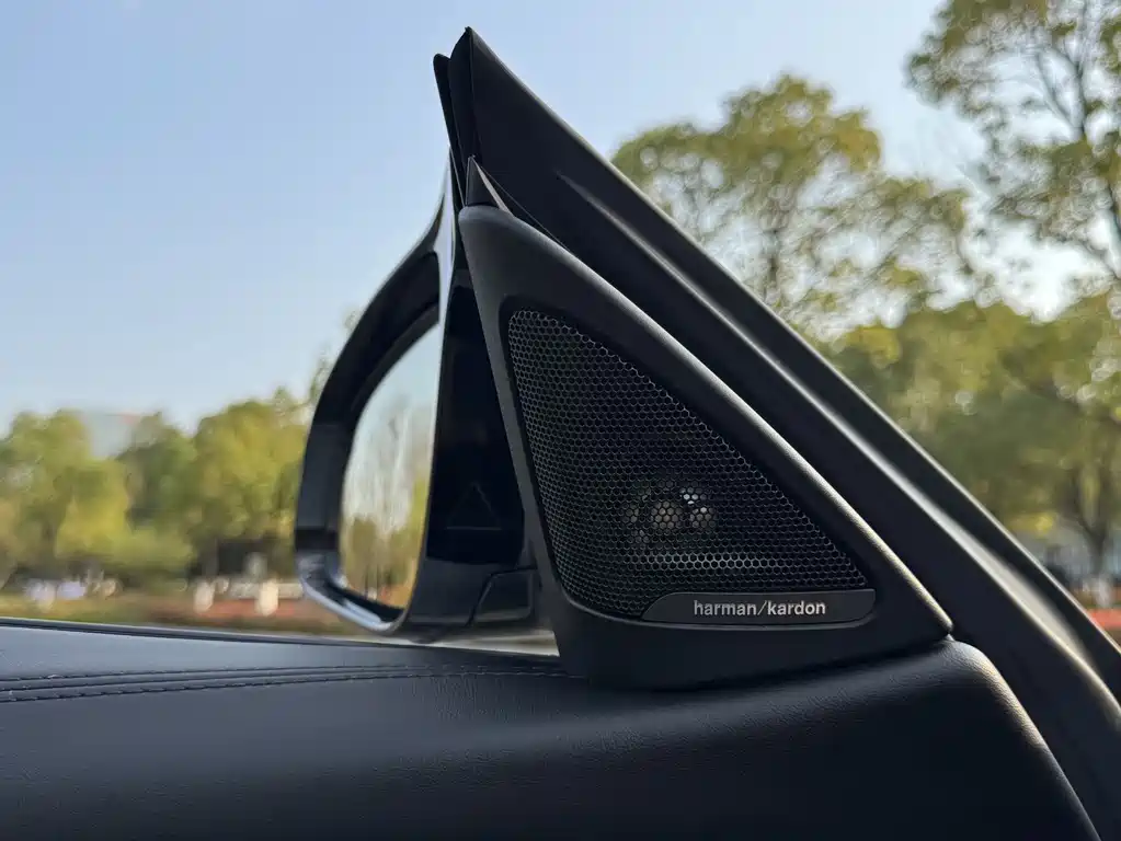 BMW BMW M4 Convertible 2015 - thumbnail 14