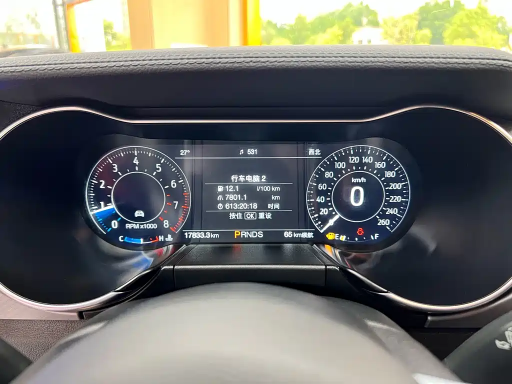Ford Mustang 2.3T EcoBoost 2022 - thumbnail 11
