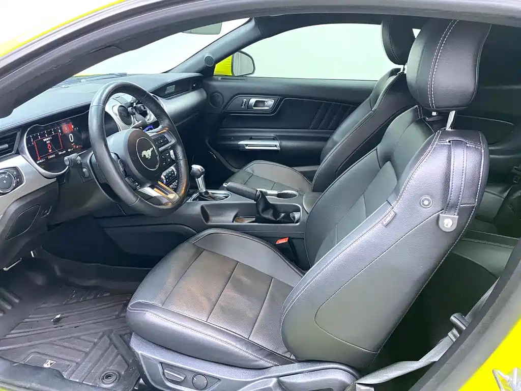 Ford Ford Mustang 2021 2.3L EcoBoost Mach 1 Heritage Edition 2022 - thumbnail 2