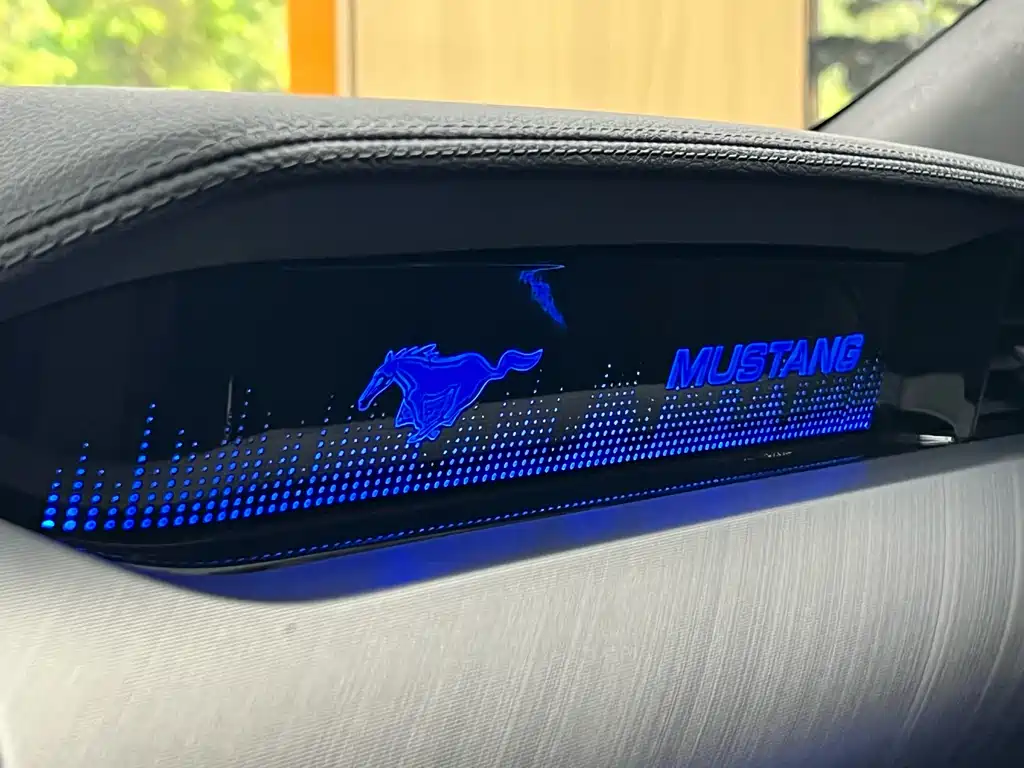 Ford Mustang 2.3T EcoBoost 2022 - thumbnail 20
