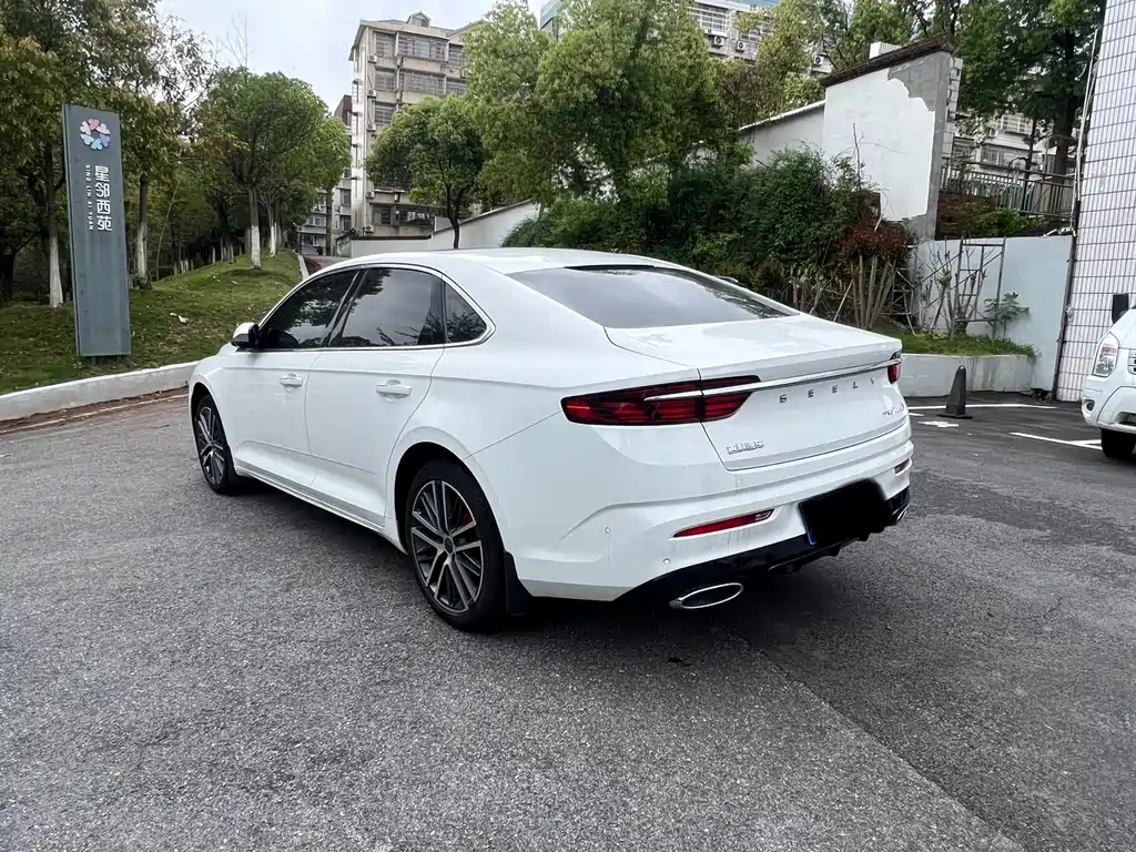 Geely Auto Geely Preface 2.0TD Prestige 2023 - thumbnail 6