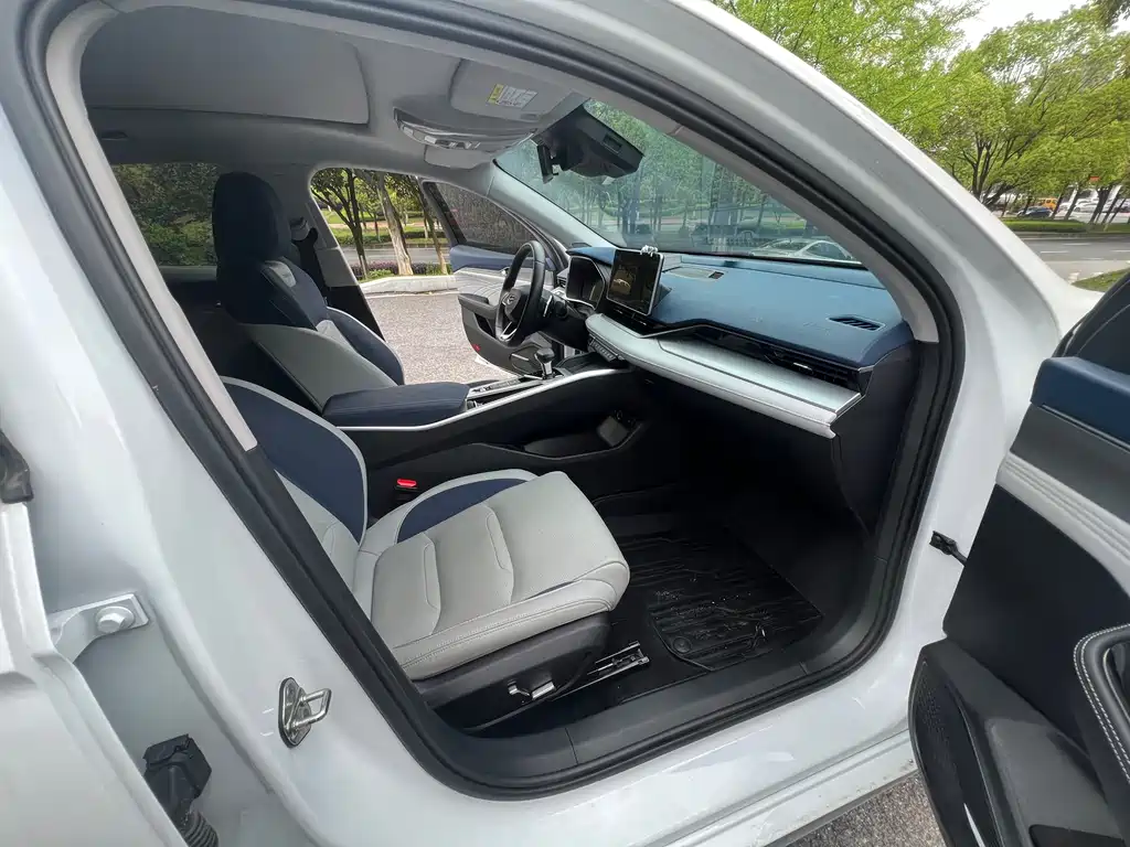 Geely Auto Geely Preface 2.0TD Prestige 2023 - thumbnail 10