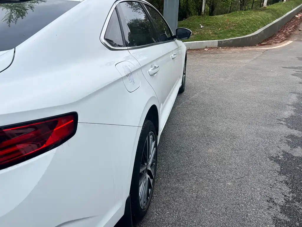 Geely Auto Geely Preface 2.0TD Prestige 2023 - thumbnail 15