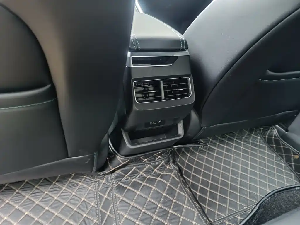 Geely Auto Geely Preface 2.0TD Elite 2022 - thumbnail 12