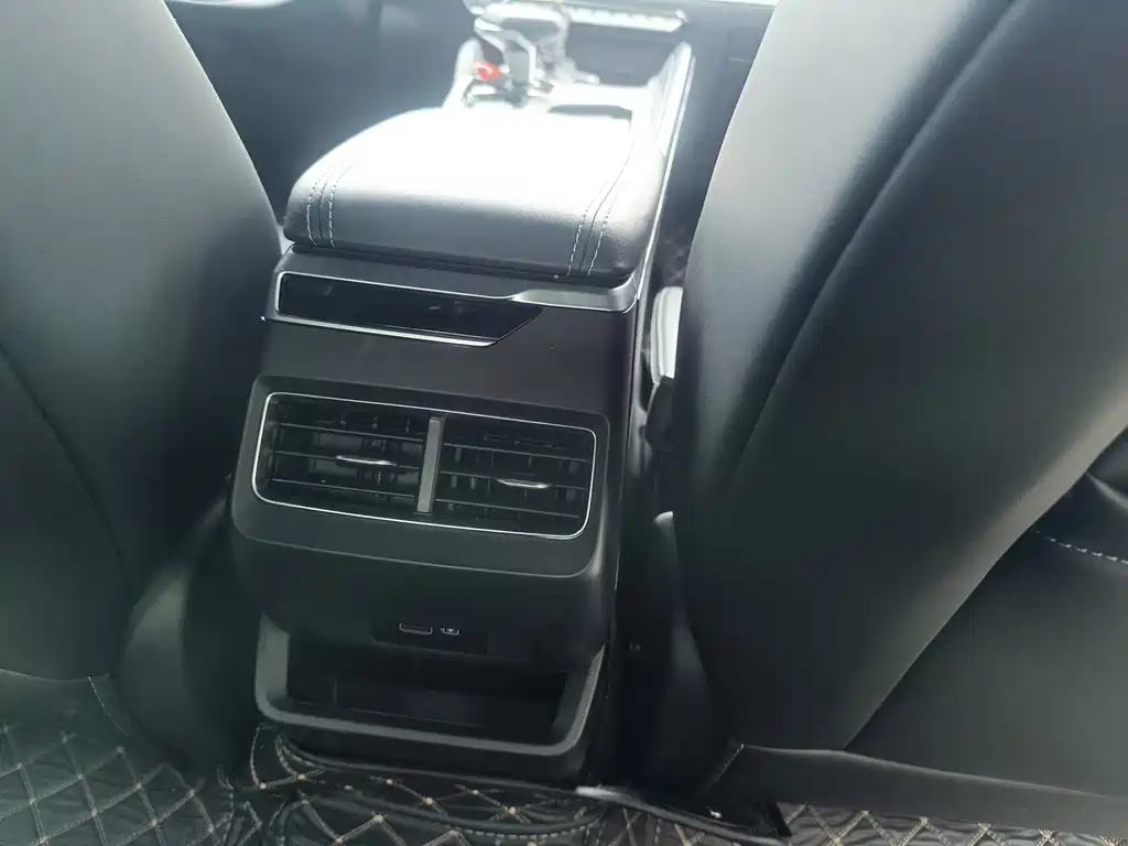 Geely Auto Geely Preface 2.0TD Elite 2022 - thumbnail 20