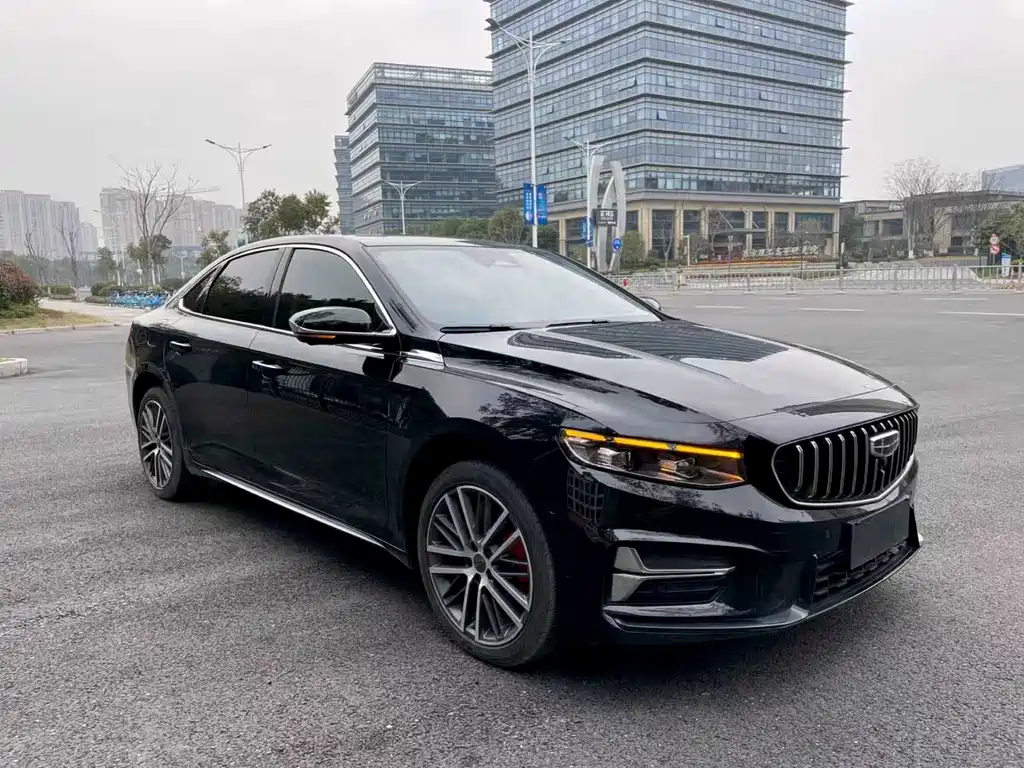 Geely Auto Geely Preface 2023 2.0TD Elite Trim 2022 - thumbnail 3