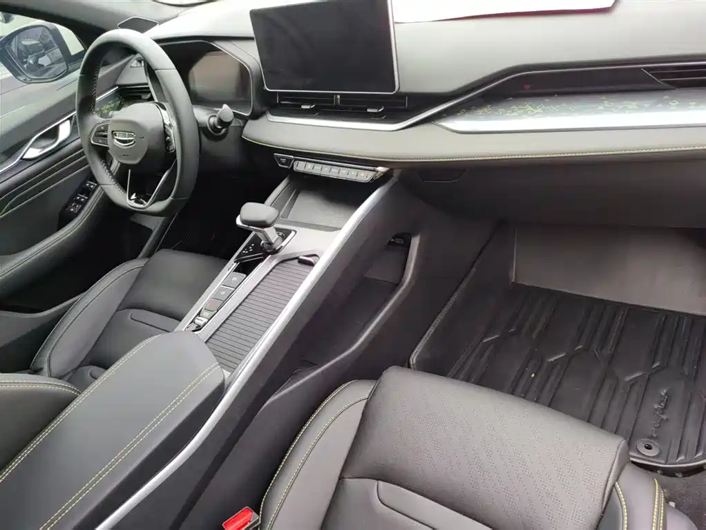Geely Auto Geely Preface 2023 1.5TD Fuyao Edition 2023 - thumbnail 3
