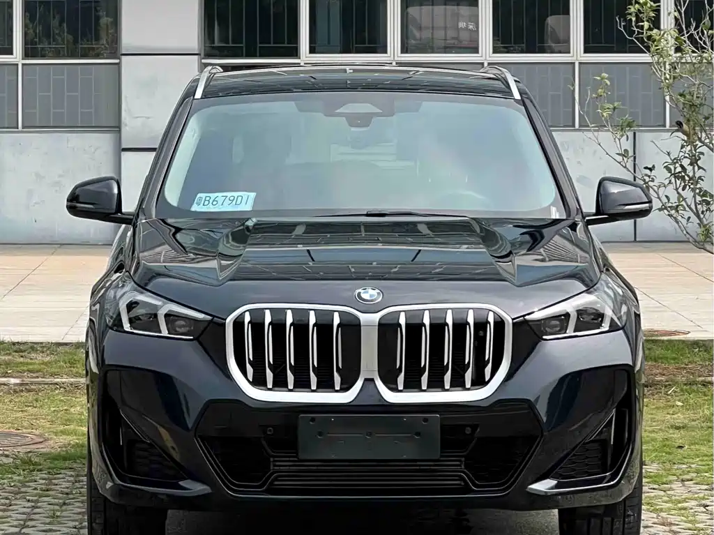 BMW BMW X1 sDrive25Li X Design Package 2026 - thumbnail 2