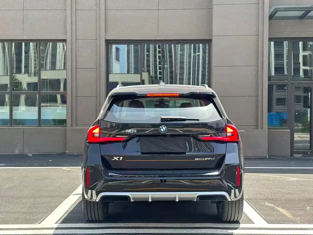 BMW X1 sDrive25Li M Sport 2026 - thumbnail 8