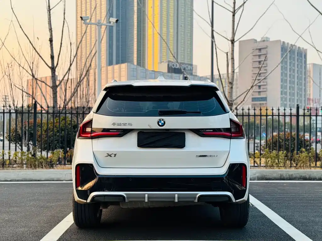 BMW BMW X1 sDrive25Li M Sport Package 2023 - thumbnail 8