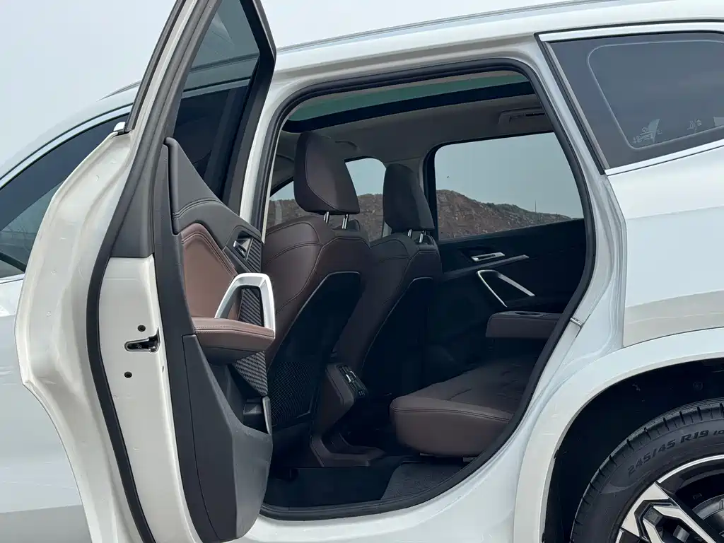 BMW BMW X1 2023 sDrive25Li M Sport Package 2023 - thumbnail 12
