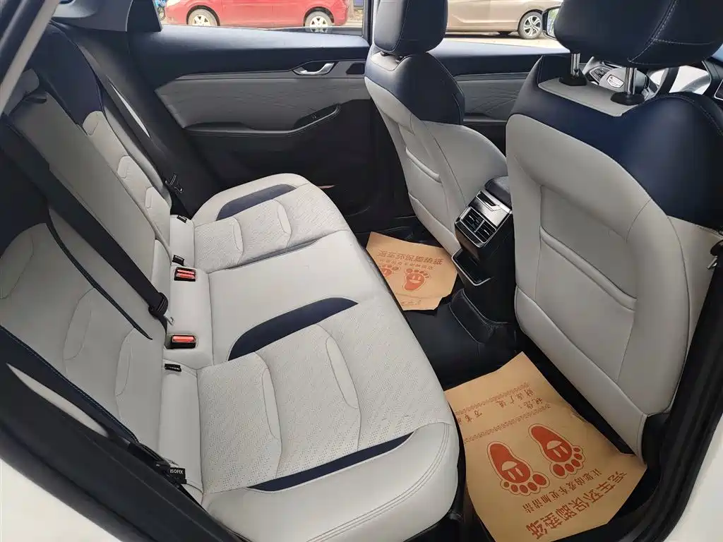 Geely Auto Geely Preface 2023 2.0TD Luxury 2022 - thumbnail 10
