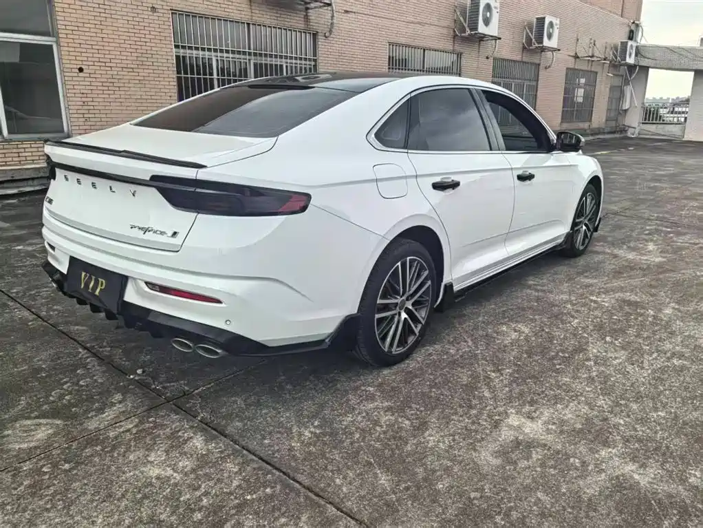 Geely Auto Geely Preface 2023 1.5TD Kunlun Edition 2022 - thumbnail 8