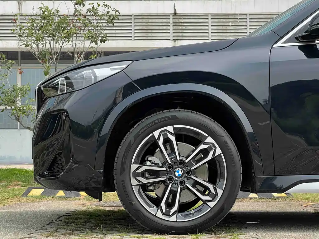 BMW BMW X1 sDrive25Li X Design Package 2026 - thumbnail 20