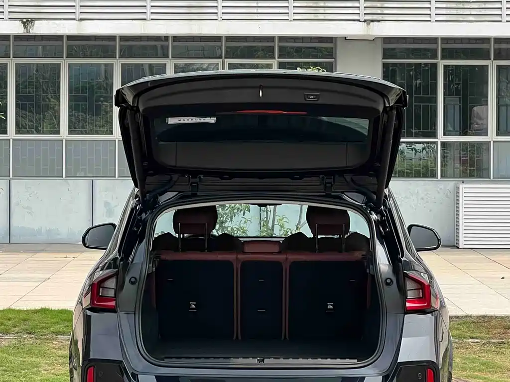 BMW BMW X1 sDrive25Li X Design Package 2026 - thumbnail 21
