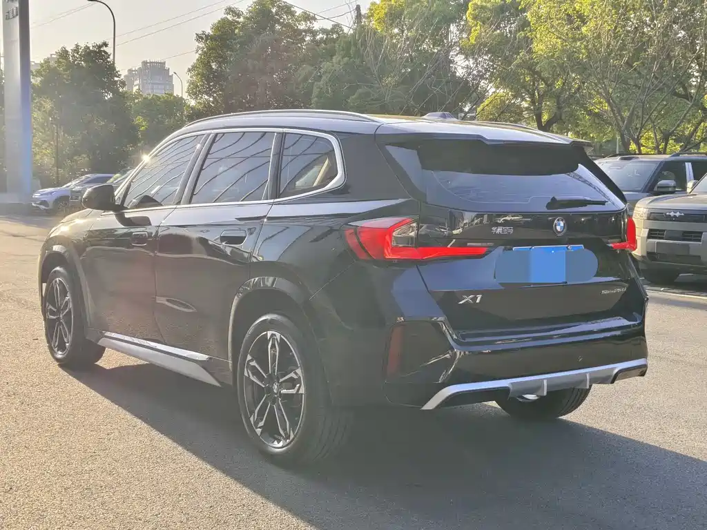 BMW BMW X1 2026 sDrive25Li M Sport Package 2026 - thumbnail 16