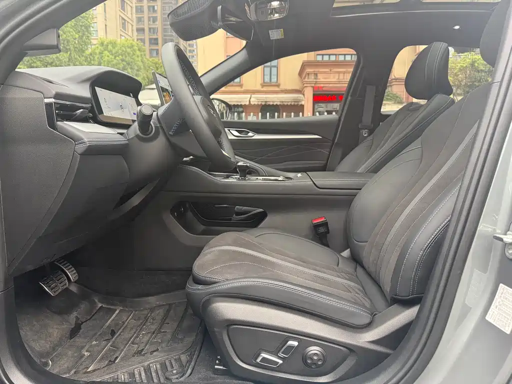 Geely Auto Geely Preface 2026 Dongfang Yao 2.0TD Wangyue Edition 2025 - thumbnail 4