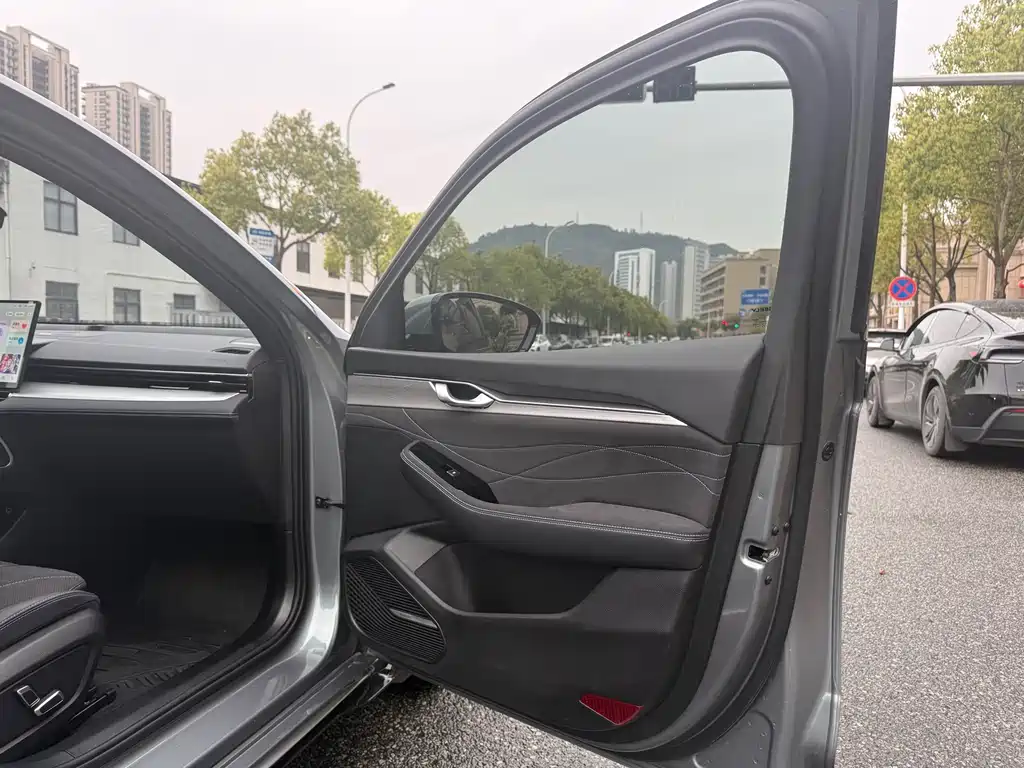 Geely Auto Geely Preface 2026 Dongfang Yao 2.0TD Wangyue Edition 2025 - thumbnail 15