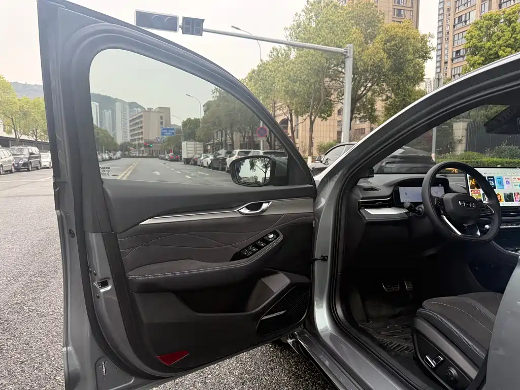 Geely Auto Geely Preface 2026 Dongfang Yao 2.0TD Wangyue Edition 2025 - thumbnail 22