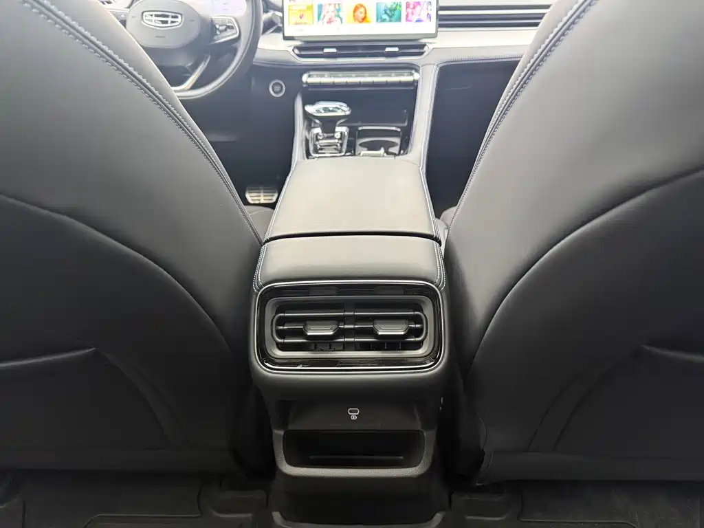 Geely Auto Geely Preface 2026 Dongfang Yao 2.0TD Wangyue Edition 2025 - thumbnail 28
