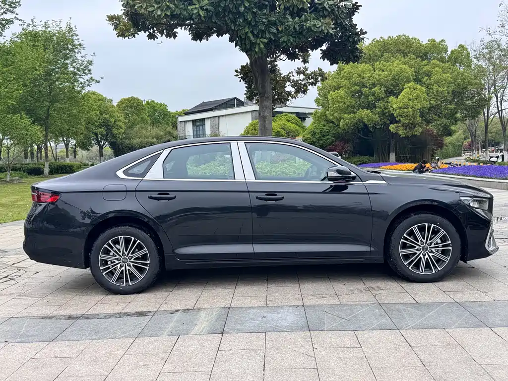 Geely Auto Geely Preface 2026 Dongfang Yao 1.5TD Jinghong Edition 2026 - thumbnail 4