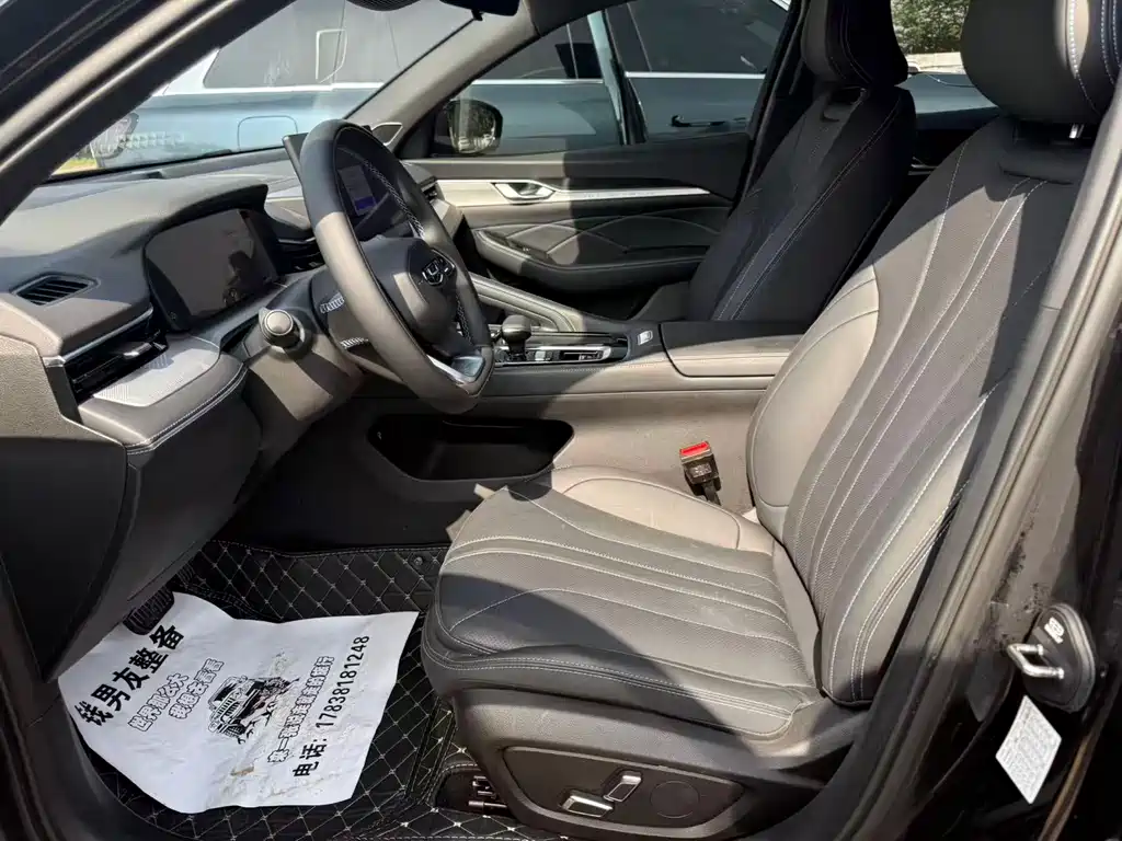 Geely Auto Geely Preface 2026 Dongfang Yao 1.5TD Jinghong Edition 2025 - thumbnail 4