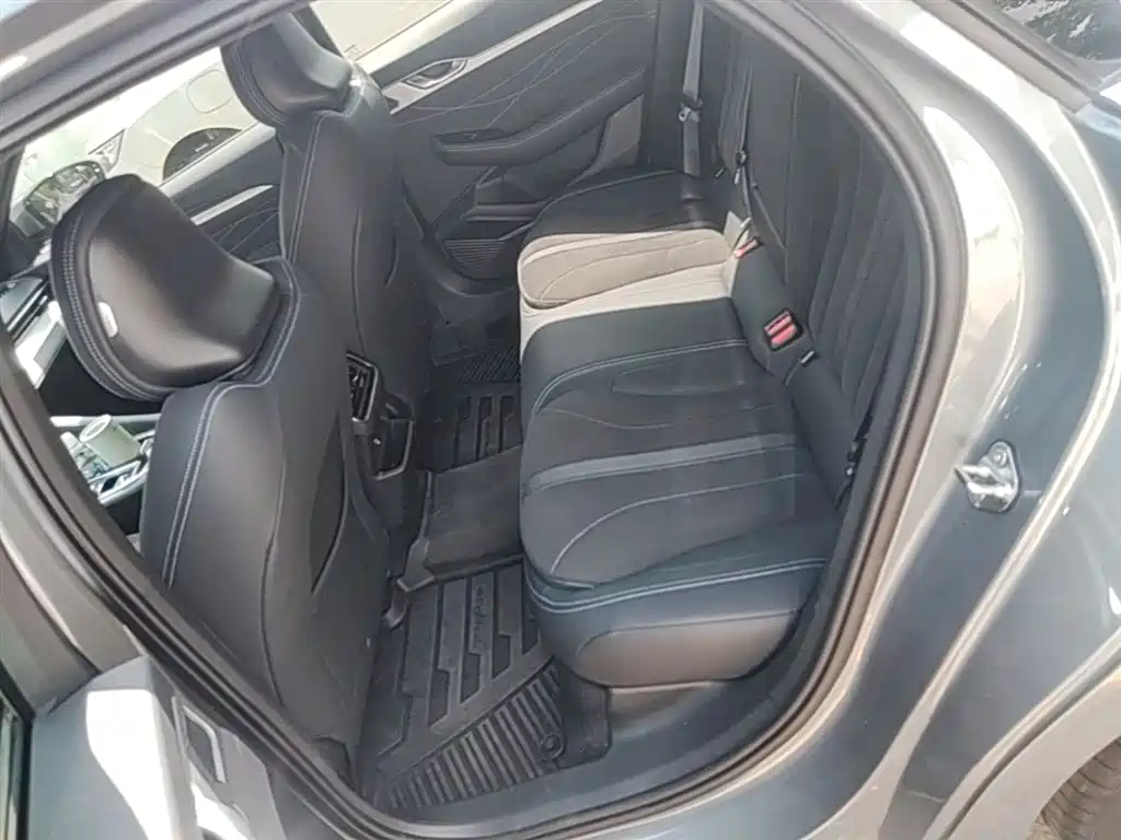 Geely Auto Geely Preface 2026 Dongfang Yao 2.0TD Wangyue Edition 2025 - thumbnail 17