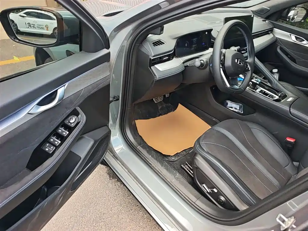 Geely Auto Geely Preface 2026 Dongfang Yao 2.0TD Wangyue Edition 2025 - thumbnail 16