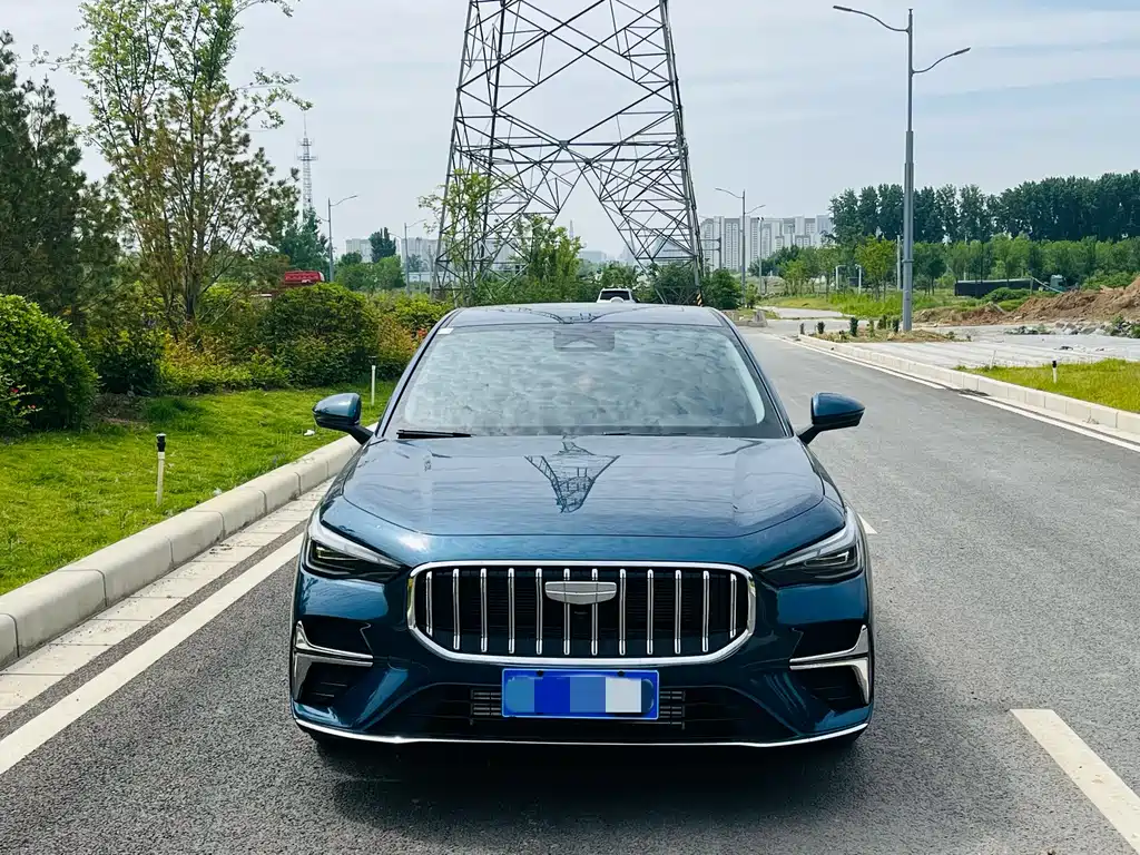 Geely Auto Geely Emgrand 2026 5th Generation 1.5T DCT Prestige 2026 - thumbnail 2