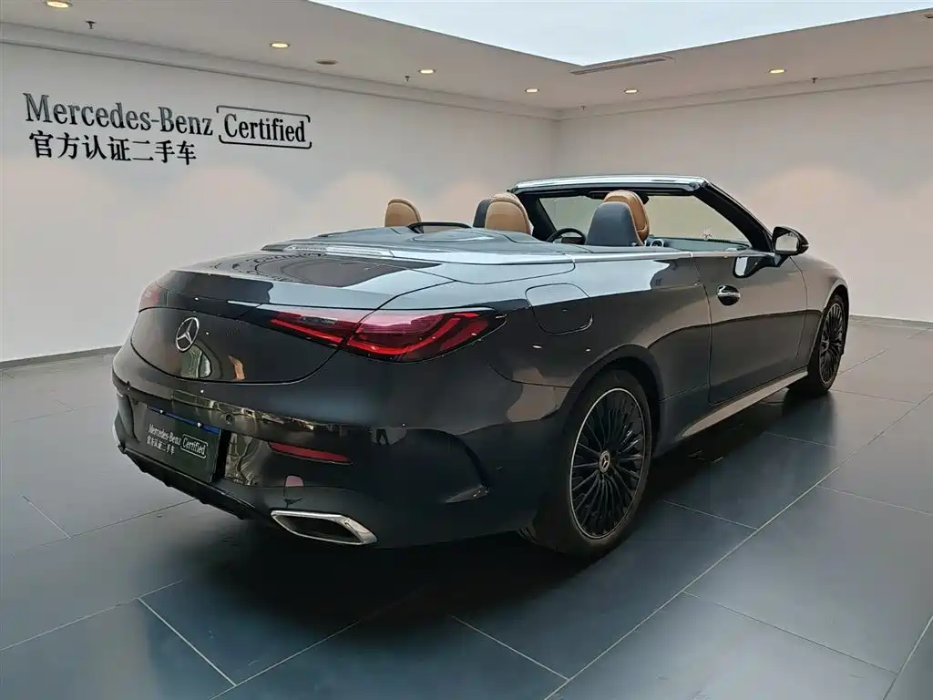 Mercedes-Benz Mercedes-Benz CLE 260 Cabriolet 2025 - thumbnail 5