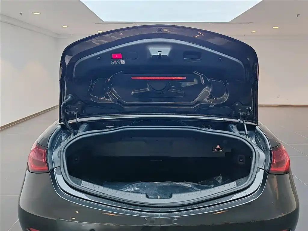 Mercedes-Benz Mercedes-Benz CLE 260 Cabriolet 2025 - thumbnail 12