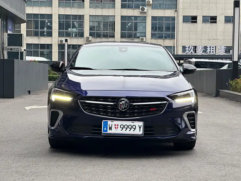 Buick Buick Regal GS 2022 - thumbnail 2
