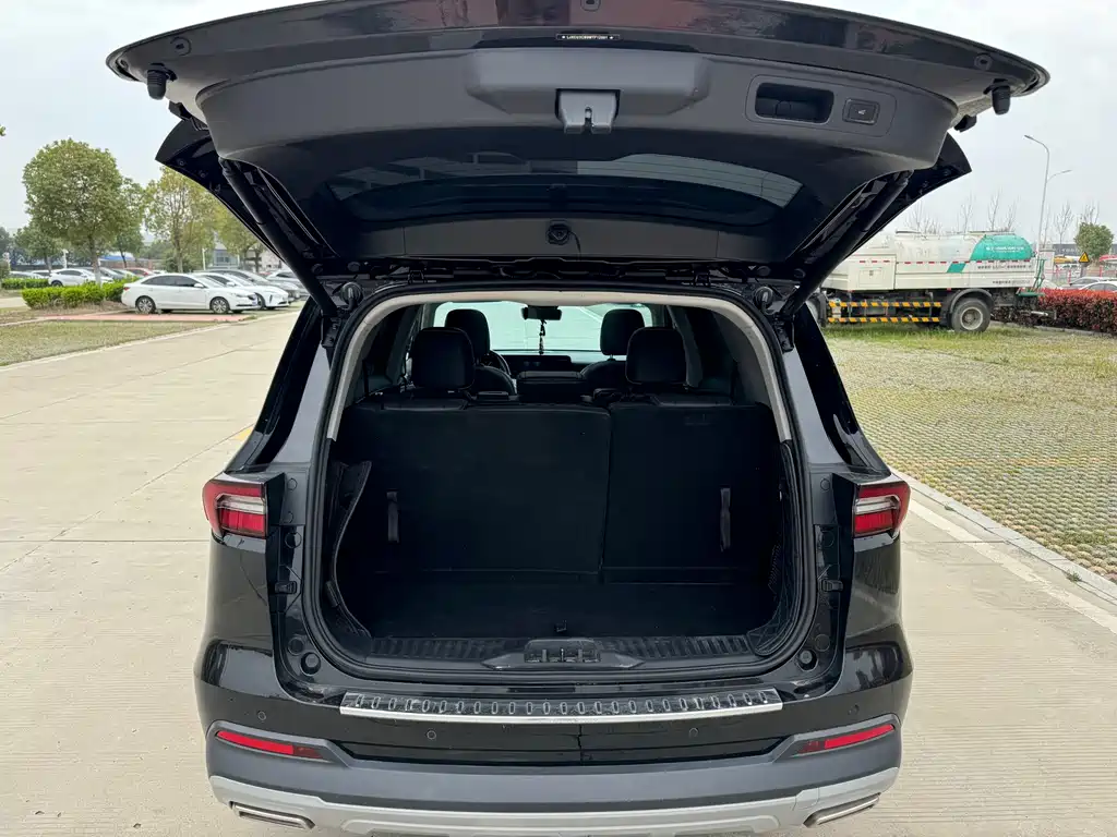 Ford Equator EcoBoost 225 Premium 7-Seater 2022 - thumbnail 13