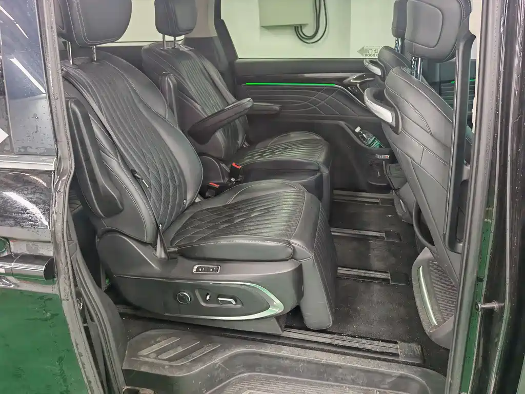 Maxus Maxus G90 2022 - thumbnail 13