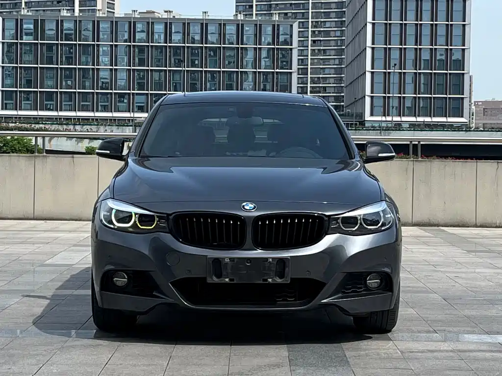 BMW BMW 3 Series GT 2019 320i M Sport Night Edition 2019 - thumbnail 2