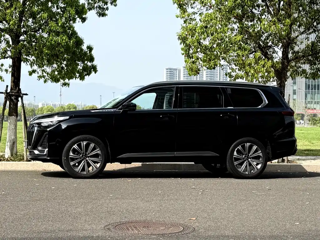 Exeed Exeed VX 2023 400T AWD Star Edition 6-Seater 2023 - thumbnail 3
