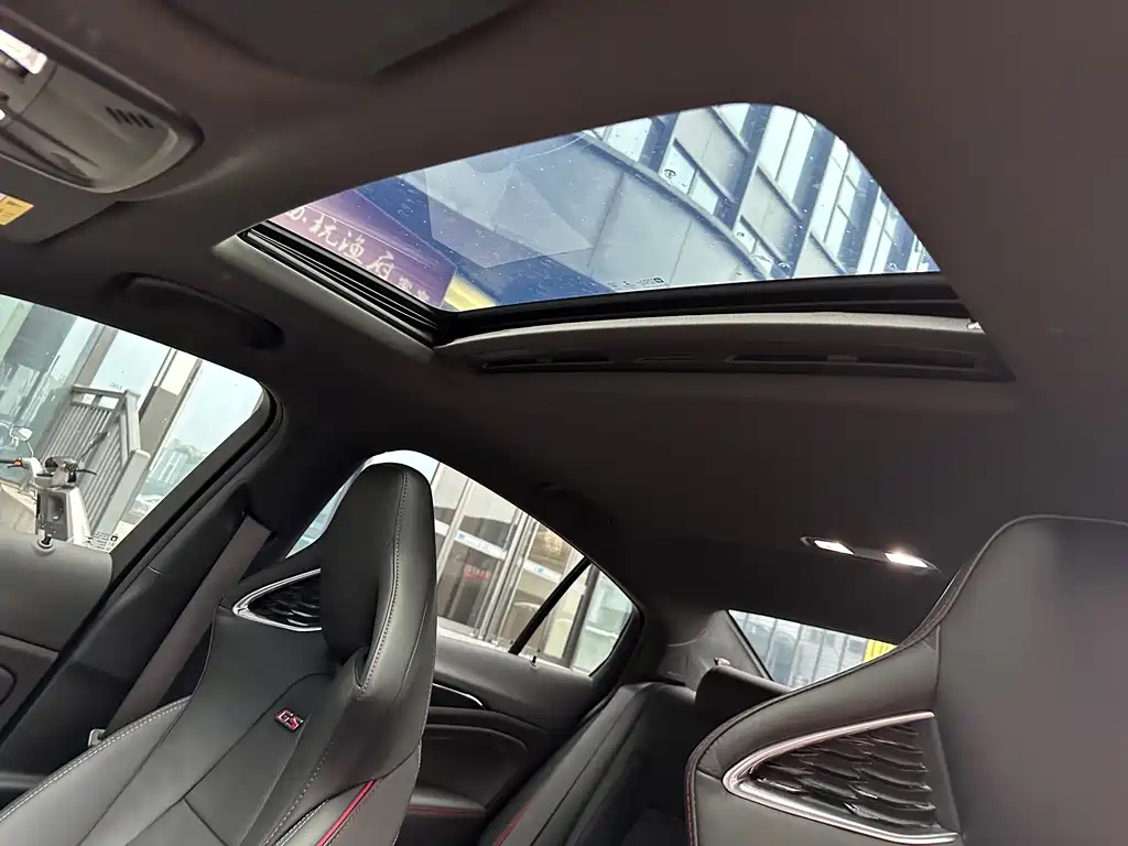 Buick Buick Regal GS 2022 - thumbnail 9