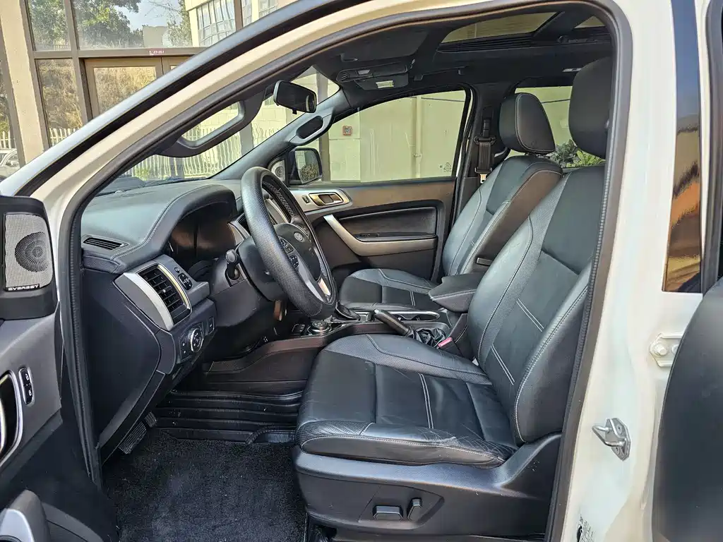 Ford Everest 2018 - thumbnail 17