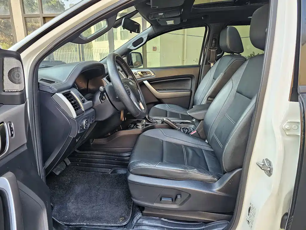Ford Everest 2018 - thumbnail 18