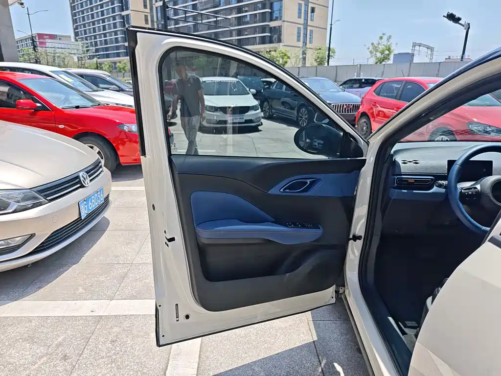 BYD Seagull 2024 Glory Edition 405km Flying Edition 2024 - thumbnail 13