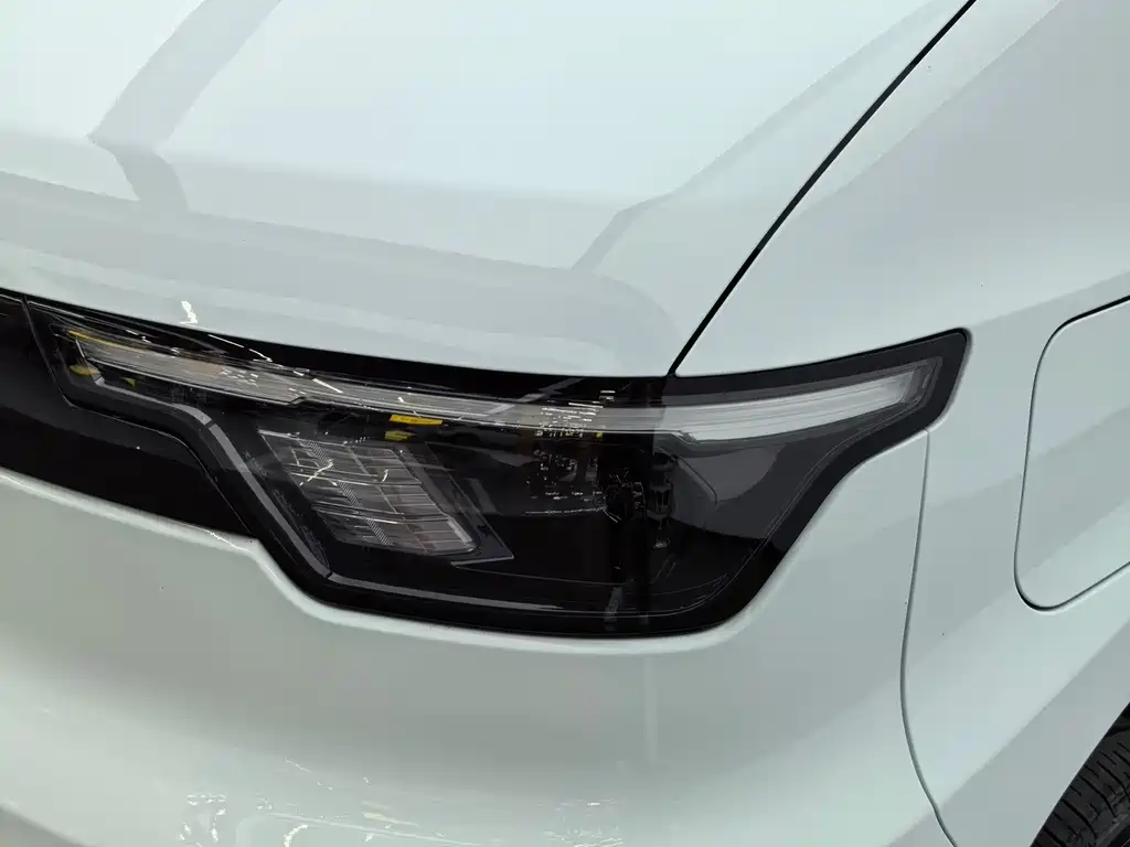 JMC E-Fushun 2025 Blind Window Edition 41.86kWh Short Wheelbase Low Roof 3.0 Ton 2025 - thumbnail 10