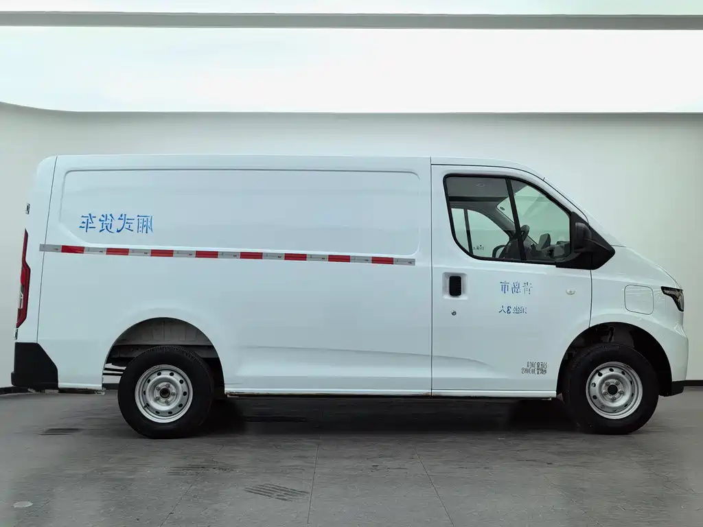 JMC E-Fushun 2025 Blind Window Edition 41.86kWh Short Wheelbase Low Roof 3.0 Ton 2025 - thumbnail 11