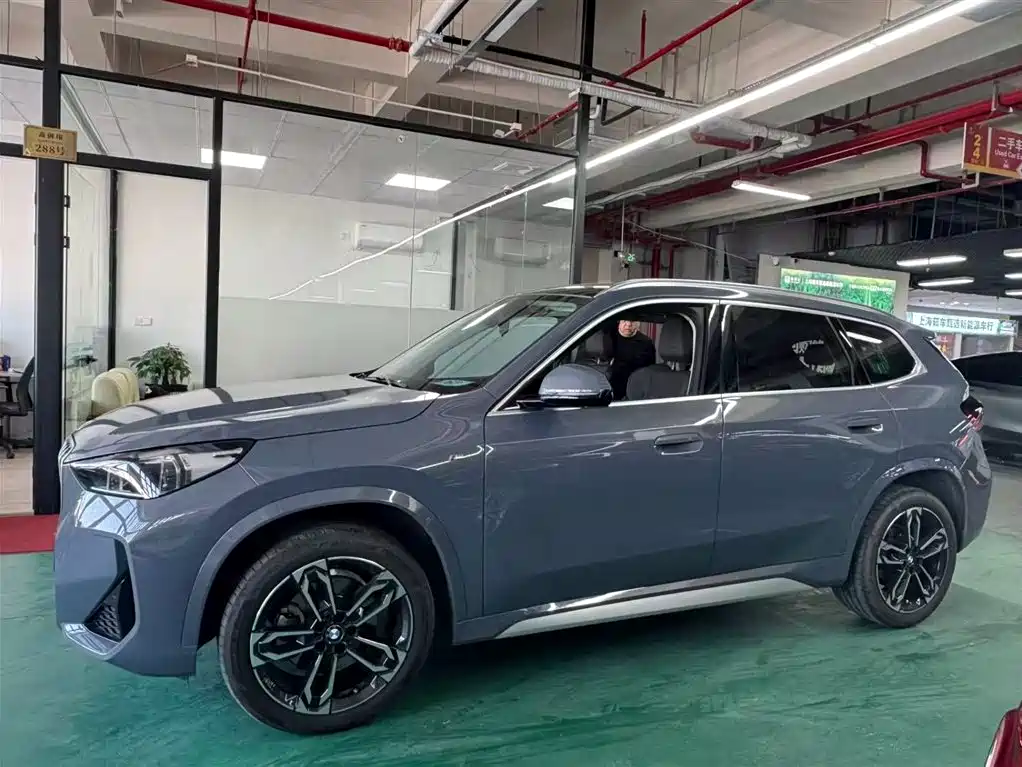 BMW BMW X1 2023 sDrive25Li M Sport Package 2024 - thumbnail 3